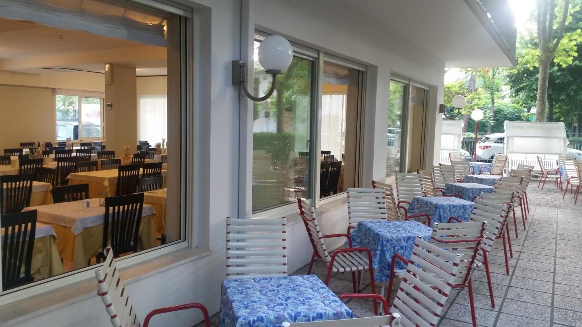 Hotel Irene Riccione Ngoại thất bức ảnh