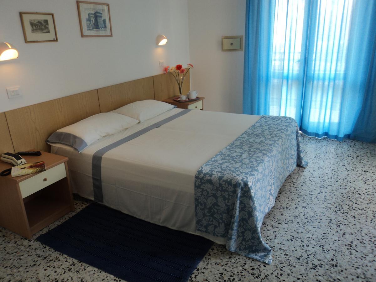 Hotel Irene Riccione Ngoại thất bức ảnh