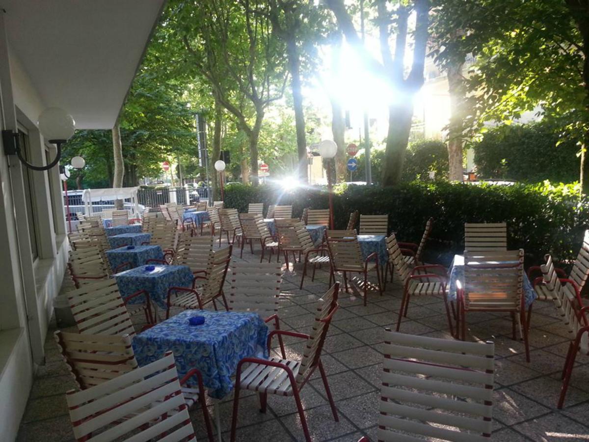 Hotel Irene Riccione Ngoại thất bức ảnh